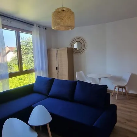Jolie Studio, Tramway, S2 Épinay-sur-Seine